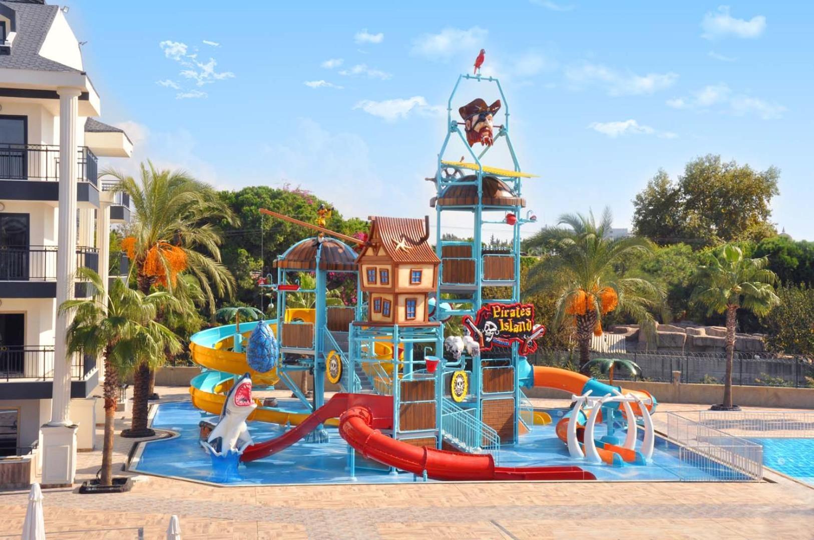 Dream World Palace Colakli Exterior photo