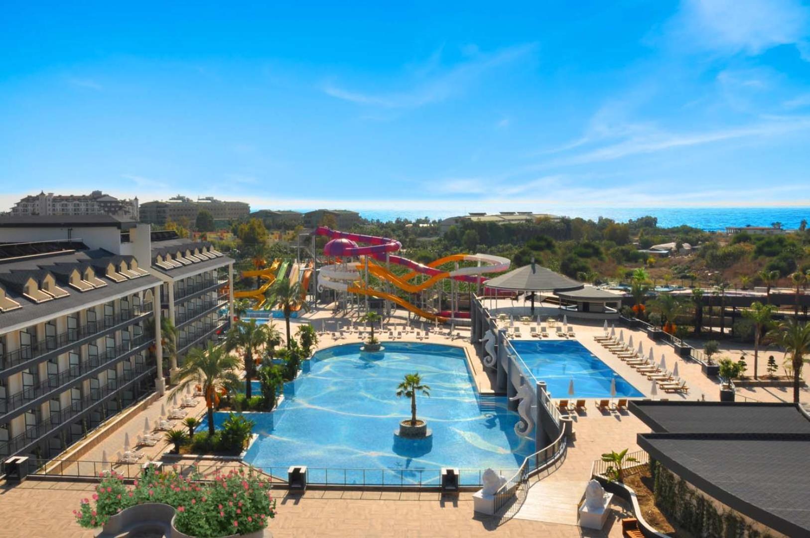 Dream World Palace Colakli Exterior photo